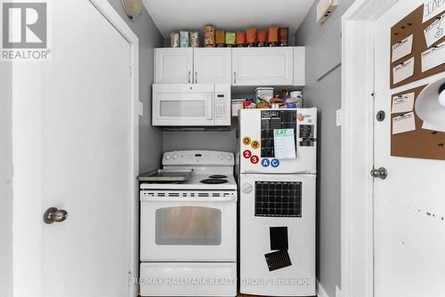 70 Anderson Street, Ottawa, ON - Indoor Photo Showing Kitchen