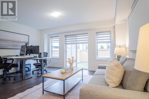 3963 Lodi Road, Burlington, ON - Indoor Photo Showing Office