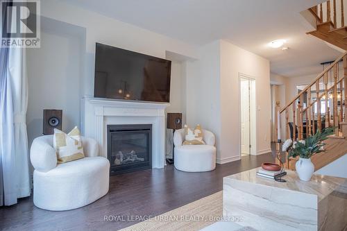 3963 Lodi Road, Burlington, ON - Indoor Photo Showing Living Room With Fireplace
