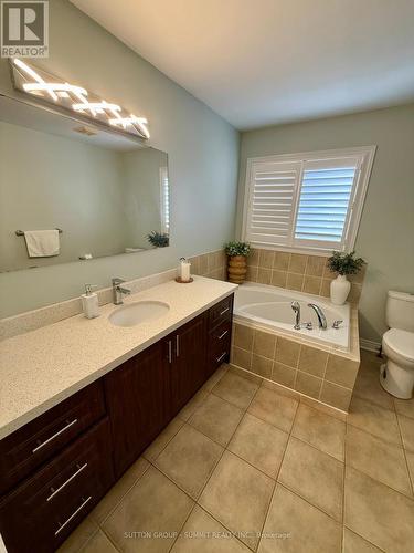 60 Batt Crescent, Ajax, ON - Indoor Photo Showing Bathroom