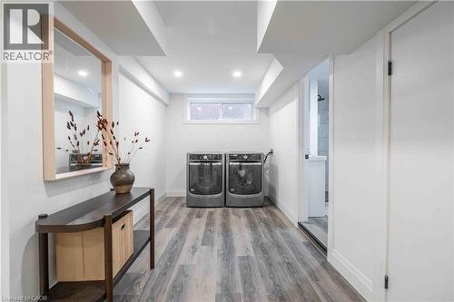 67 Toby Crescent, Hamilton, ON - Indoor Photo Showing Laundry Room