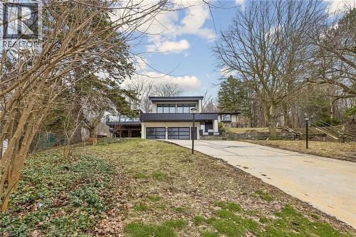 3 CHICOPEE Terrace  Kitchener, ON N2A 1T2