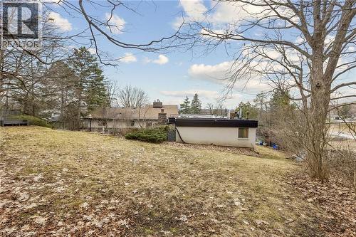 3 Chicopee Terrace, Kitchener, ON - Outdoor