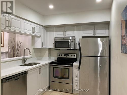 274 - 3 Everson Drive, Toronto, ON - Indoor Photo Showing Kitchen With Upgraded Kitchen