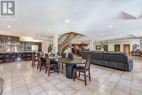 118 Cowan Drive, Vaughan, ON - Indoor Photo Showing Dining Room