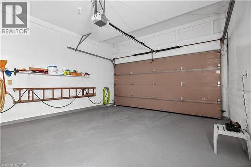 79 Maple Drive, Hamilton, ON - Indoor Photo Showing Garage