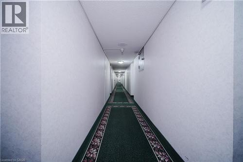 18 KNIGHTSBRIDGE Road Unit# 502  Brampton, ON L6T 3X5