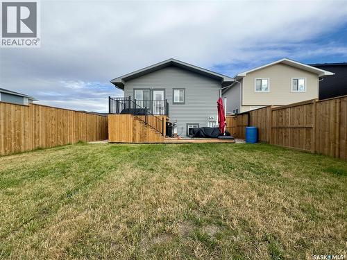 302 Pepper Place, Saskatoon, SK - Outdoor