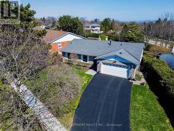 1233 HAVENDALE BOULEVARD  Burlington, ON L7P 3S1