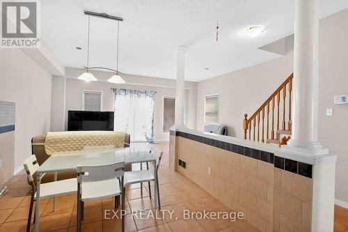 600 Winterberry Avenue, Waterloo, ON - Indoor Photo Showing Dining Room