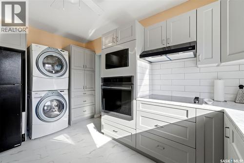 321 Elphinstone Street, Regina, SK - Indoor Photo Showing Laundry Room