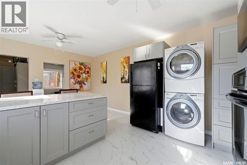 321 Elphinstone Street, Regina, SK - Indoor Photo Showing Laundry Room