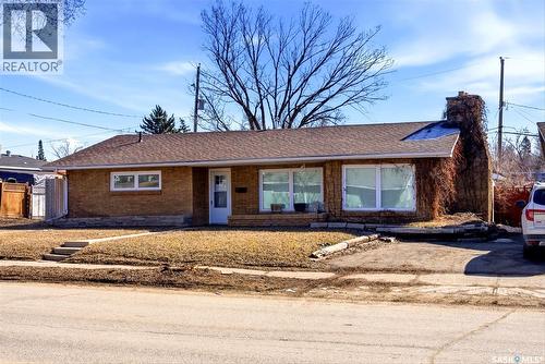 321 Elphinstone Street, Regina, SK - Outdoor