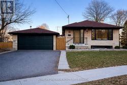 77 PEACE DRIVE Toronto, ON M1G 2V3