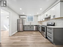 LOWER - 14 CHRISTINE PLACE Orillia, ON L3V 7P1