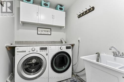 5824 Prairie Circle, Mississauga, ON - Indoor Photo Showing Laundry Room