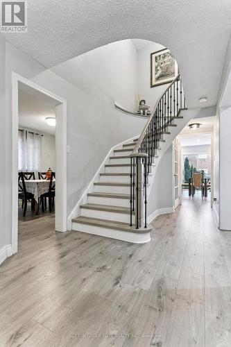 5824 Prairie Circle, Mississauga, ON - Indoor Photo Showing Other Room