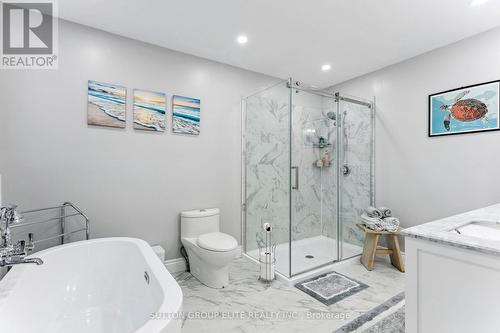 5824 Prairie Circle, Mississauga, ON - Indoor Photo Showing Bathroom