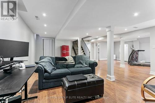 5824 Prairie Circle, Mississauga, ON - Indoor