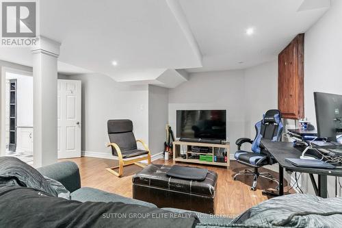 5824 Prairie Circle, Mississauga, ON - Indoor