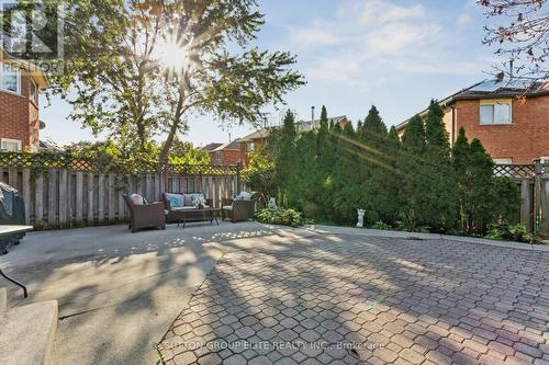 5824 Prairie Circle, Mississauga, ON - Outdoor