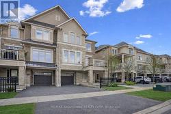 2548 GRAND OAK TRAIL Oakville, ON L6M 0S4