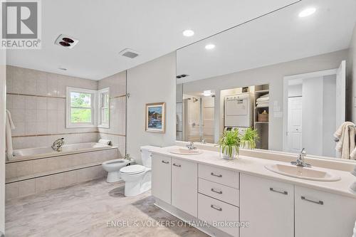 249 Faircrest Road, Ottawa, ON - Indoor Photo Showing Bathroom