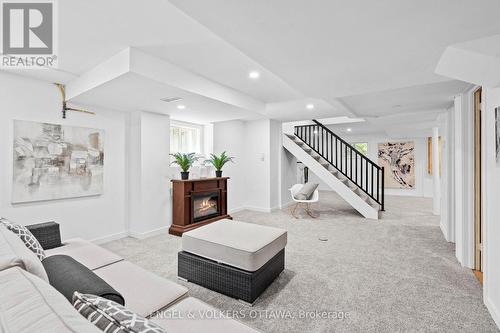 249 Faircrest Road, Ottawa, ON - Indoor