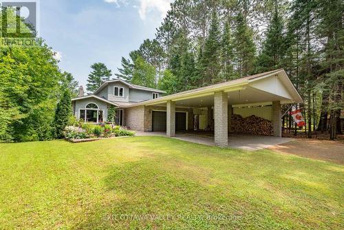 10 RYANS CAMP LANE  Laurentian Hills, ON K0J 1P0