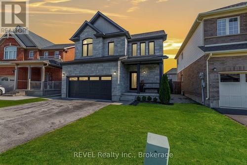 8 ELDERBERRY ROAD  Thorold (Confederation Heights), ON L2V 0E7