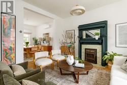 127 LISGAR STREET Toronto, ON M6J 3G4