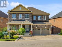 61 MATCH POINT COURT Aurora, ON L4G 3J1