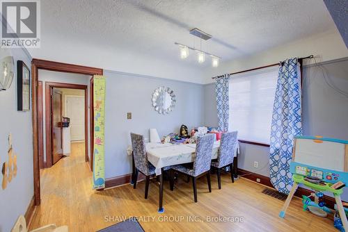 34 Barons Avenue S, Hamilton, ON - Indoor Photo Showing Dining Room