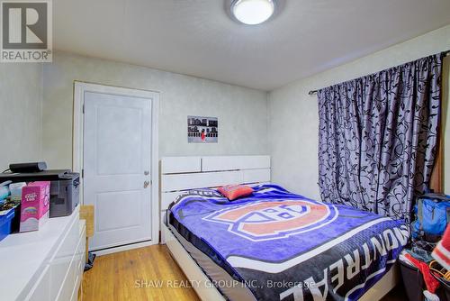 34 Barons Avenue S, Hamilton, ON - Indoor Photo Showing Bedroom