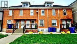 1650 UNIVERSITY Windsor, ON N9B 1C2