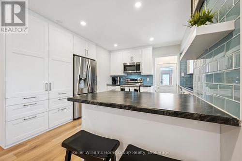 23 Hastings Boulevard, Guelph (Grange Road), ON - Indoor Photo Showing Kitchen