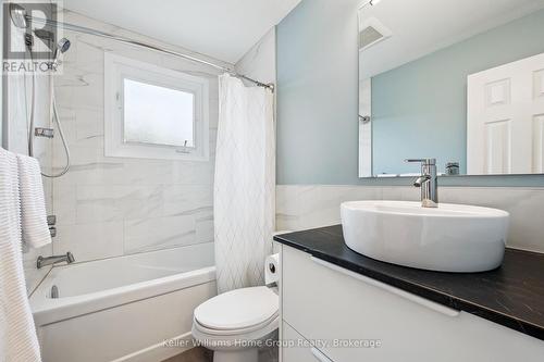 Main Bath - 23 Hastings Boulevard, Guelph (Grange Road), ON - Indoor Photo Showing Bathroom