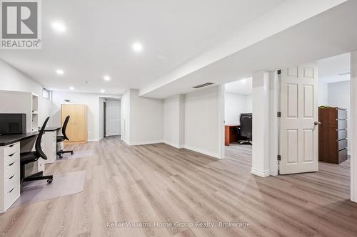 23 Hastings Boulevard, Guelph (Grange Road), ON - Indoor