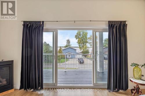 283 Platten Boulevard, Scugog, ON - Indoor