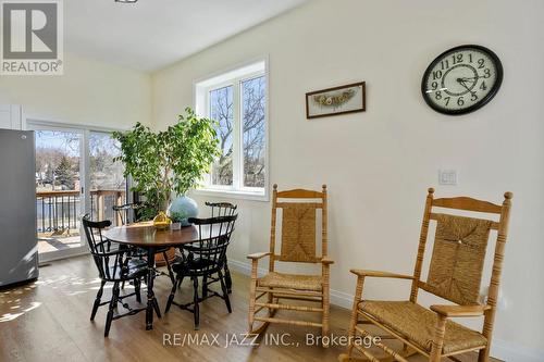 283 Platten Boulevard, Scugog, ON - Indoor Photo Showing Dining Room