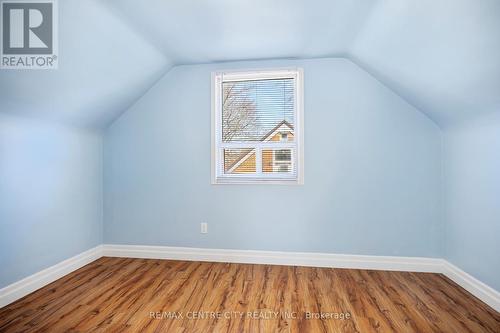64 Dunkirk Drive, St. Thomas, ON - Indoor Photo Showing Other Room