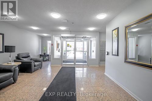 120 - 78 Roehampton Avenue, St. Catharines (Carlton/Bunting), ON - Indoor Photo Showing Other Room