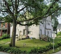 805 Bruce AVENUE Unit# 2 Windsor, ON N9A 4X6