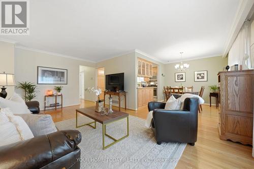 51 Faludon Drive, Halton Hills, ON - Indoor Photo Showing Living Room