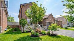 2280 DANDURAND Windsor, ON N9E 4Z7