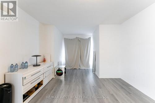 301 Freure Drive, Cambridge, ON - Indoor