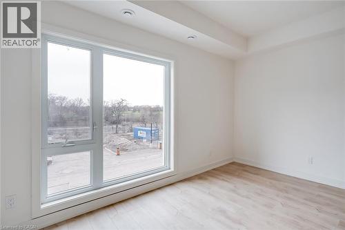 16 Melbourne Avenue Unit# 311B, St. Catharines, ON - Indoor Photo Showing Other Room
