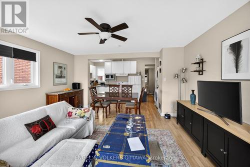 Unit 1 - 251 Arlington Avenue, Ottawa, ON - Indoor Photo Showing Living Room