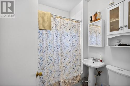 Unit 1 - 251 Arlington Avenue, Ottawa, ON - Indoor Photo Showing Bathroom