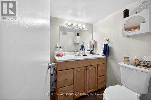 Unit 2 - 251 Arlington Avenue, Ottawa, ON - Indoor Photo Showing Bathroom